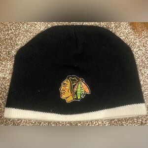 Chicago Blackhawks NHL Team Logo Knit Hockey Beanie Cap Toque